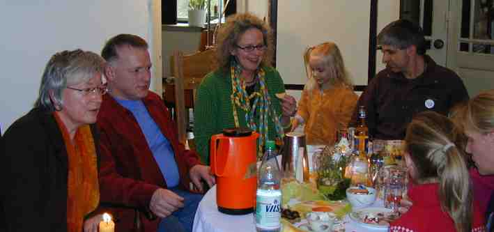 von links: Petra. Wolfgang, Martina, Thalke, Matthias, Britta, 